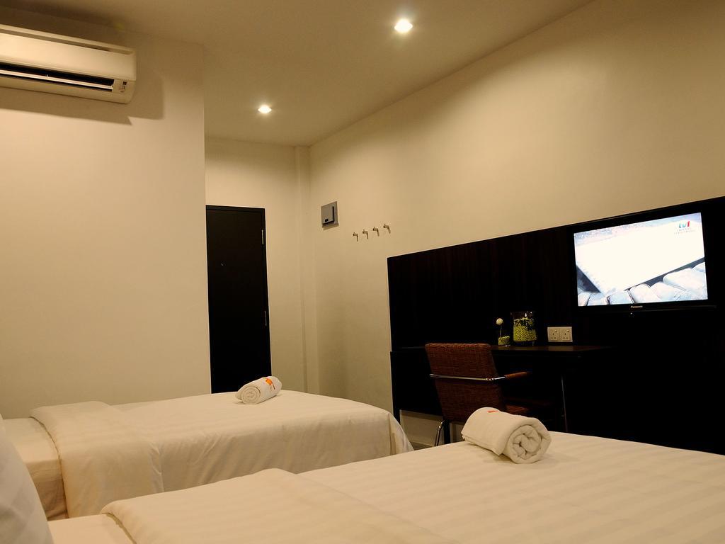 T+ Hotel Sungai Korok Алор Сетар Екстериор снимка